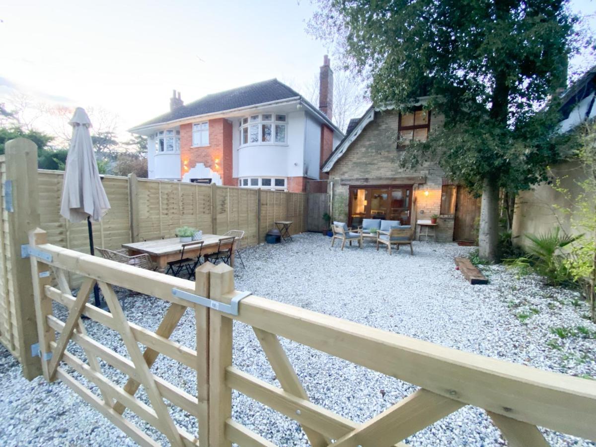 The Coach House - Bournemouth Villa Екстериор снимка